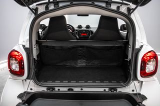 SMART fortwo 60kW81CV EQ coupe