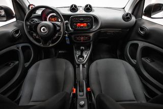 SMART fortwo 60kW81CV EQ coupe