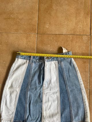 Falda Stradivarius patchwork T.34