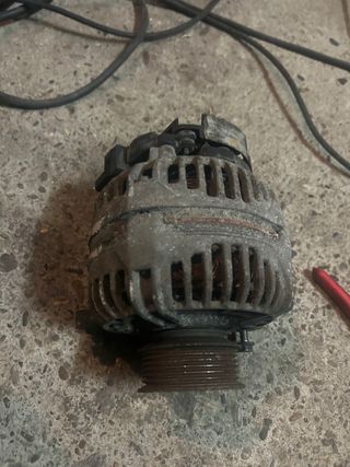 Alternador VW T4 2.5 TDI
