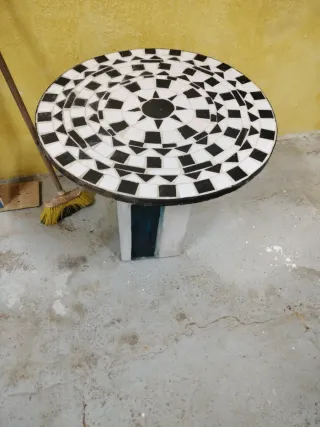 Tapa de mesa redonda mosaico