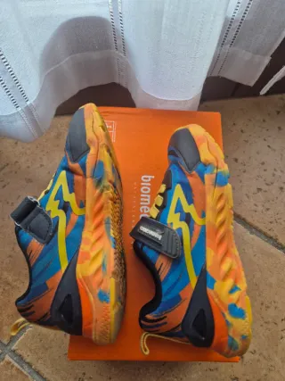 Scarpe Biomecanics bimbo tg 28