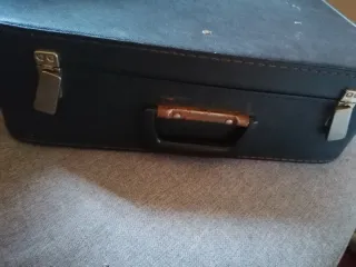 Máquina de escribir Erika Vintage con maleta