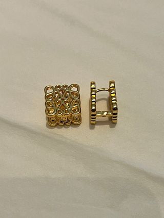 Pendientes Loewe Dorados con Cristales