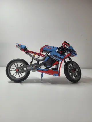 Moto Lego Technic Azul y Roja