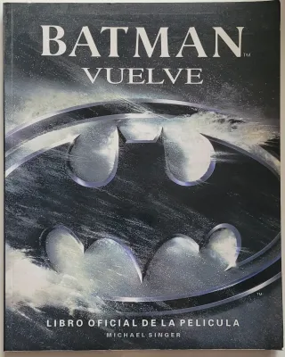 Batman vuelve. LIbro oficial de la pelicula.