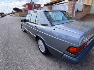 Mercedes-Benz 190 e 1989