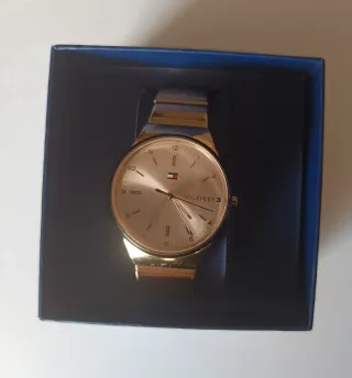 Reloj Tommy Hilfiger Dorado para mujer