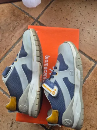 Scarpe bimbo Biomecanics 28