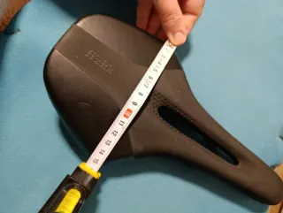 Sillín Fizik Luce R1 Carbon Mujer