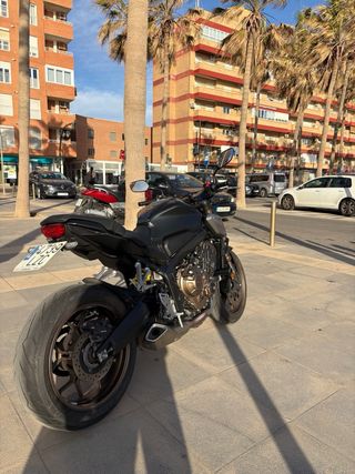 Honda CB 650 R Negra/Plata