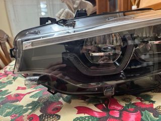 Faro original BMW M3 F80 2018 Derecho Buen estado