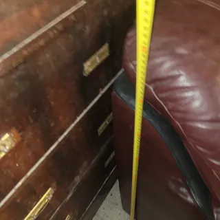 Sofá de piel vintage marrón