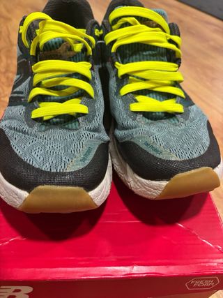 Zapatillas New Balance Hierro V7 Talla 43