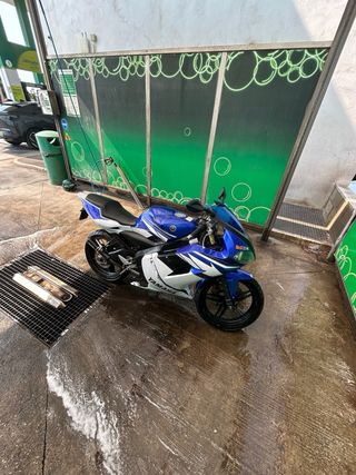 Yamaha TZR 49cc Deportiva Azul/Blanca