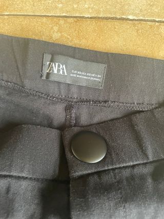 Pantalones Zara Talla XS Acampanados