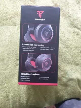 Tempest GHS100 Striker Cascos Gaming RGB