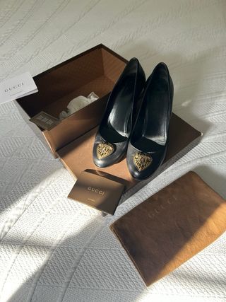Zapatos Gucci cuero negro