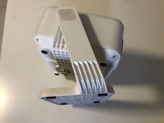 Proyector full HD 1080p con pantalla 120" y mando