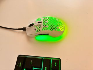 Ordenador Gaming pack Se ve mal por la camara