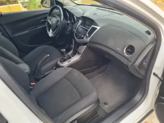 Chevrolet Cruze 2012