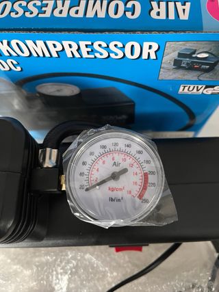Compressore Aria 12V/220V 250 PSI Gonfiatore