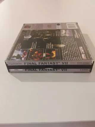 Final Fantasy VII PlayStation Platinum