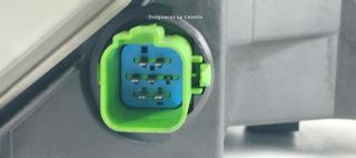 Faro izquierdo ford 305235440 mondeo 1.8 22140425