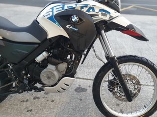BMW G 650 GS Sertao 14' con 28000 km
