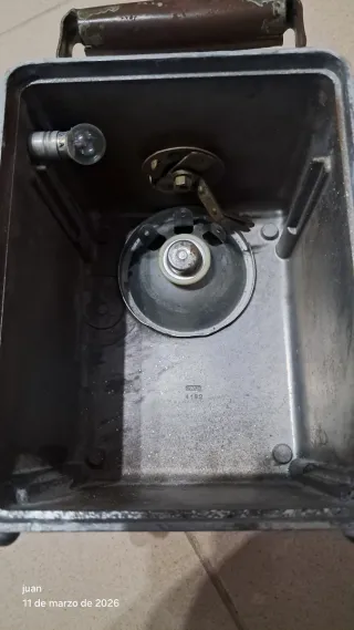 Linterna antigua Wonder