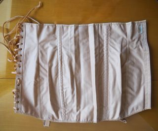 Faja Corsé Scarlet Ballenas Talla 80