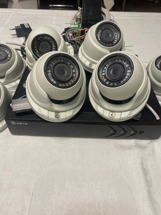 Kit CCTV 8 Cámaras + DVR