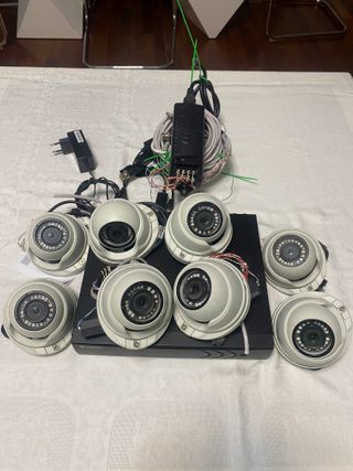 Kit CCTV 8 Cámaras + DVR