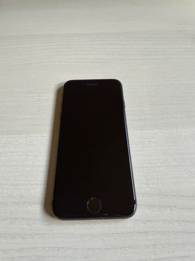 iPhone 8 64GB Negro - Buen Estado afbeelding 10