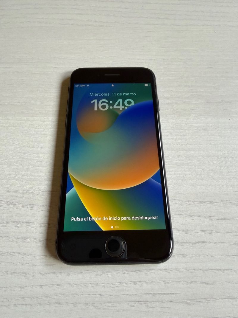 iPhone 8 64GB Negro - Buen Estado