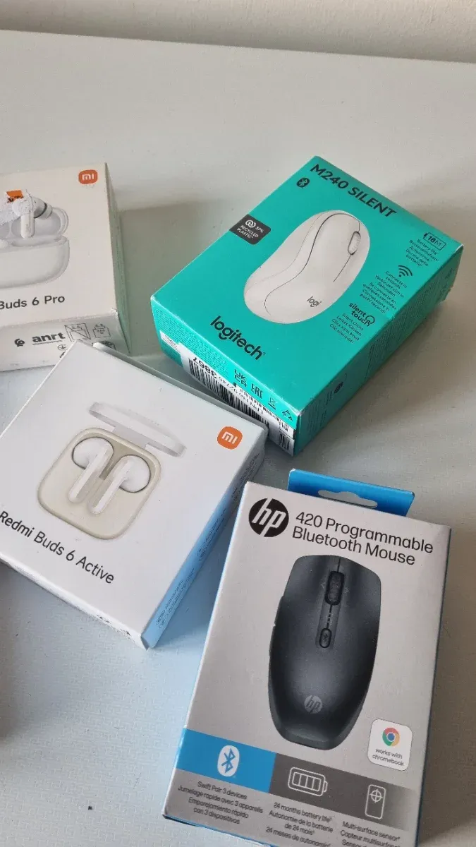 Lote de auriculares y ratones afbeelding 2