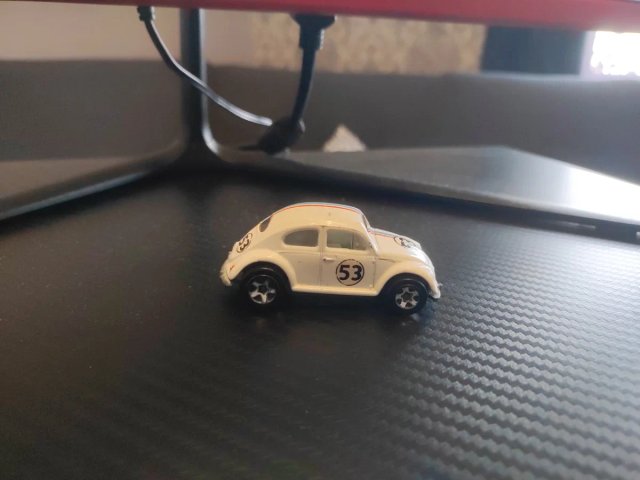 Hot Wheels Volkswagen Beetle 1:64 Herbie 53