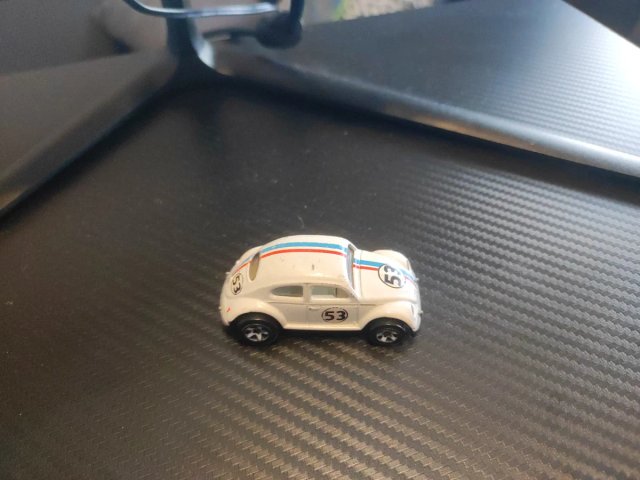 Hot Wheels Volkswagen Beetle 1:64 Herbie 53