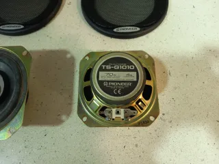 Radiocasete AIWA CT-X218 + altavoces PIONEER