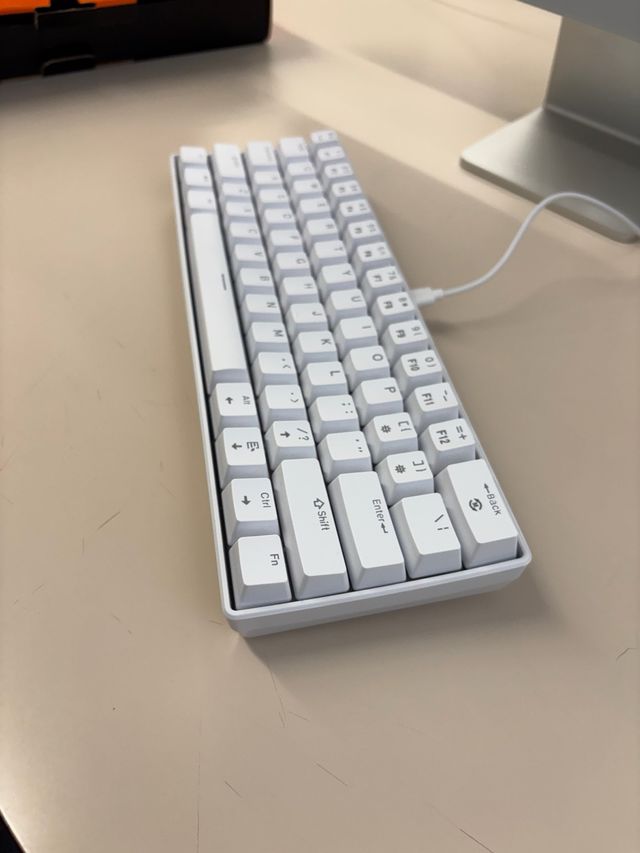 Teclado Mecánico Profesional Blanco
