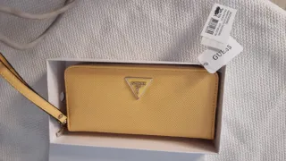 Monedero Cartera Grande Guess Amarillo