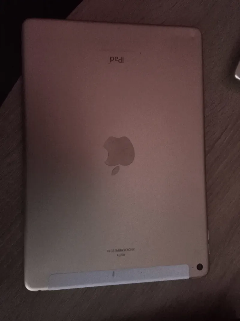 iPad Air 2 dorado - Pantalla Rota afbeelding 2
