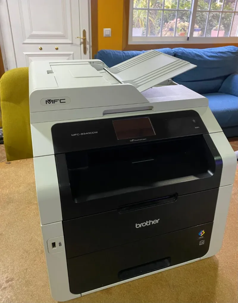 Impresora Multifunción Brother MFC-9340CDW afbeelding 2