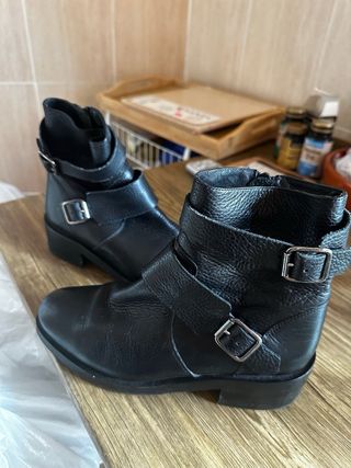 Botas de cuero mujer negras