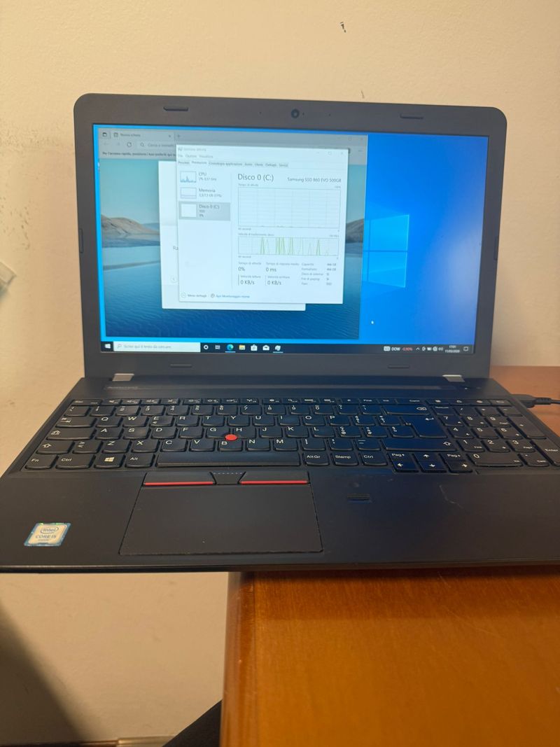 Lenovo ThinkPad E560 i5 500GB