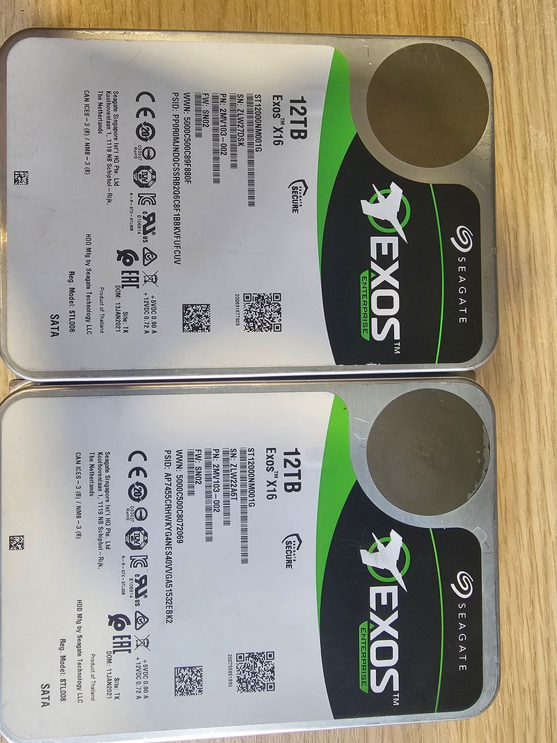 2x Seagate Exos X16 12TB Enterprise HDD