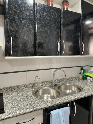 Muebles de cocina con encimera de granito