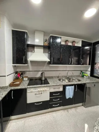 Muebles de cocina con encimera de granito