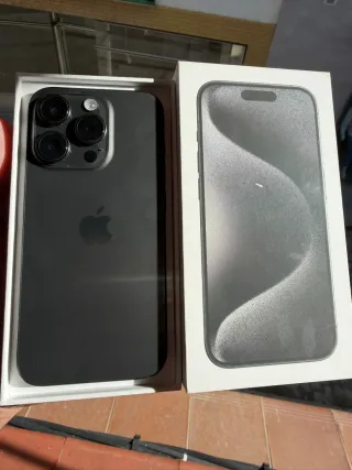 iPhone 15 pro impecable estado