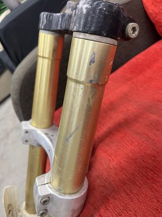 Horquillas Showa Invertidas